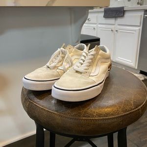 Cream old skool Vans